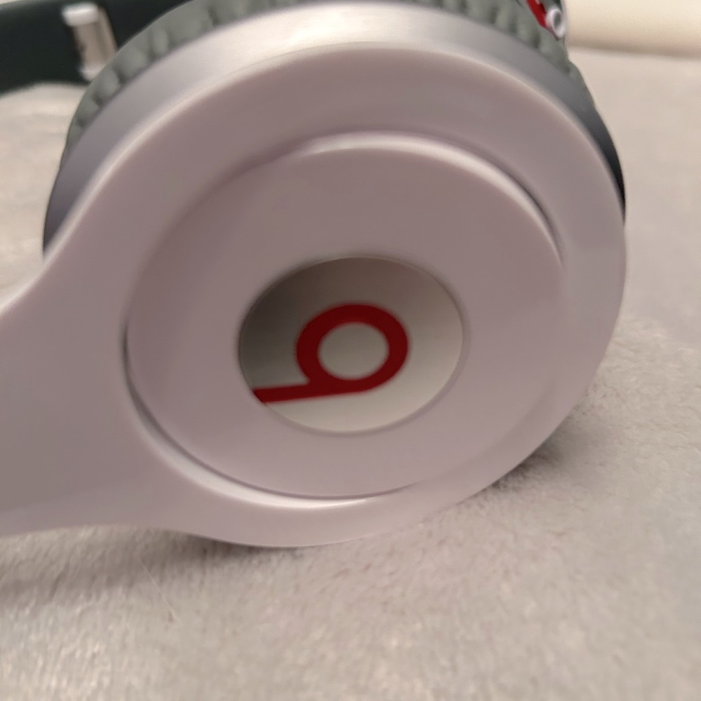 Beats by Dr. Dre Solo HD On-Ear Headphones